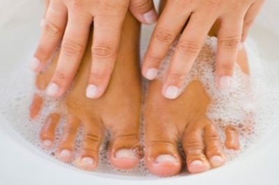 Piedi gonfi? Ecco perché  Piedi gonfi? Ecco perché