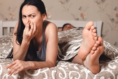 Che puzza di piedi  Che puzza di piedi