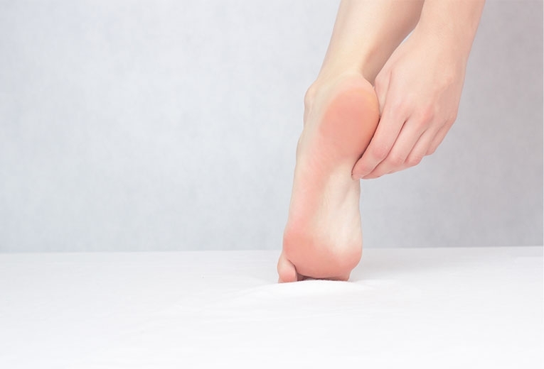 Bruciore ai piedi: quali sono le cause?
