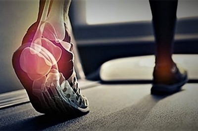 Correre scalzi fa bene ai piedi?