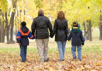 Camminare fa bene, se si fa attenzione ai piedi Camminare fa bene, se si fa attenzione ai piedi